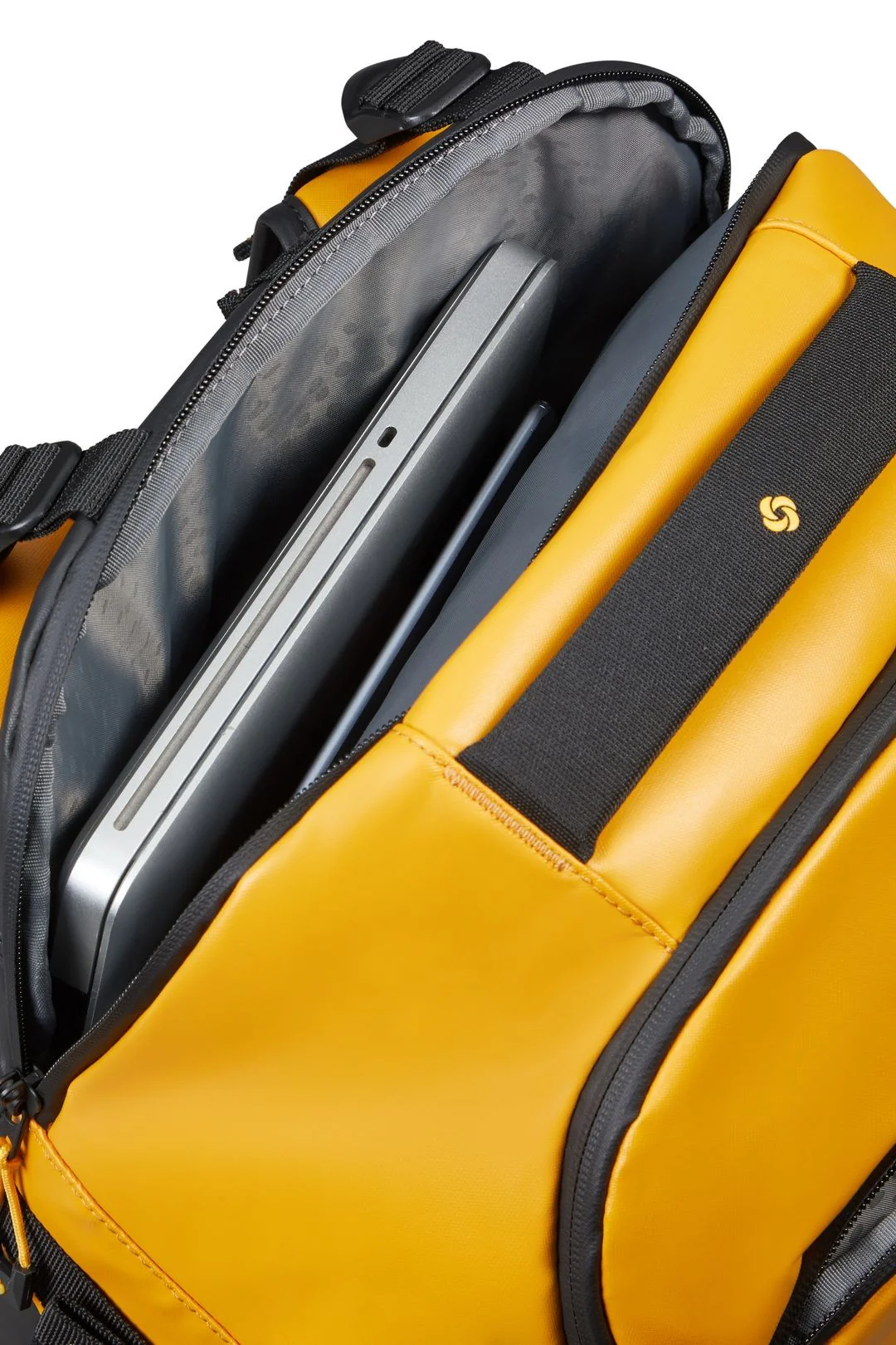 Equipaje sin Ruedas ECODIVER M 55L - Image 42